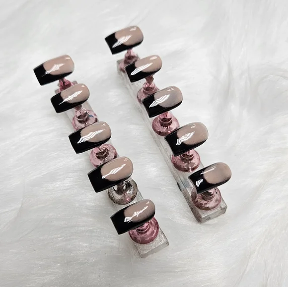 Acrylic press on nails - Picture 5 of 7